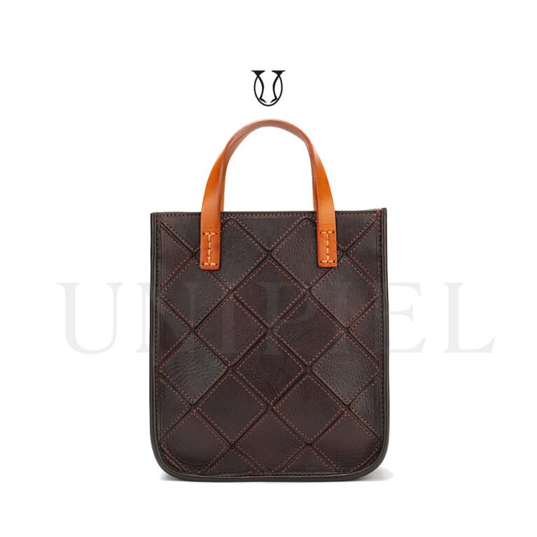 CRD14722002 Cartera de cuero vacuno Moro