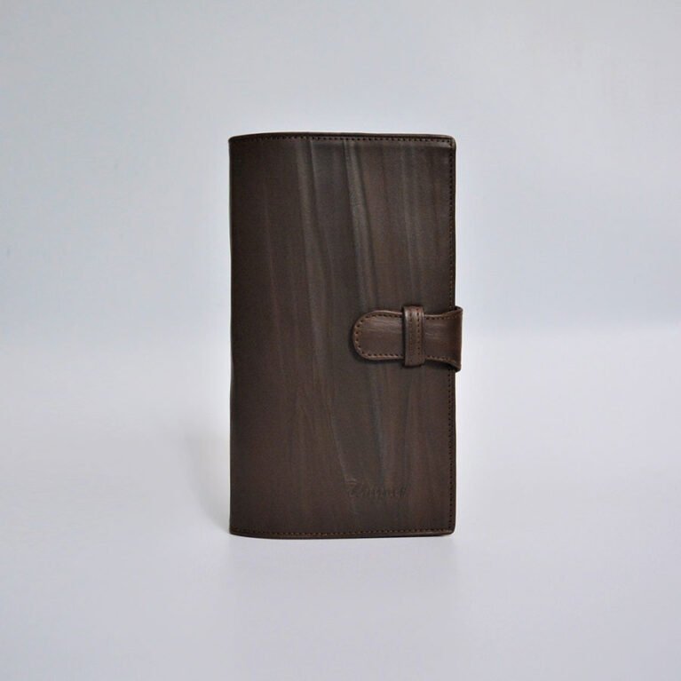 BIC05922035 Billetera de saco cuero guante res color marrón