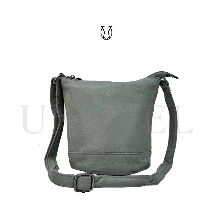 CRD24922226 Cartera de Cuero Vacuno Cris