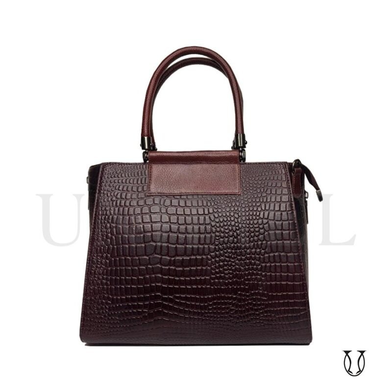 CRD25922010 Cartera de Cuero Md. Mantra Guinda