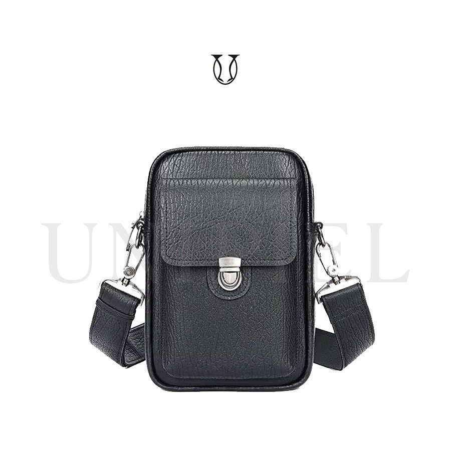 MRU16322001 Morral de Cuero Vacuno Negro