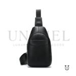 MHU04722001 Mochila canguro de cuero vacuno negro 1
